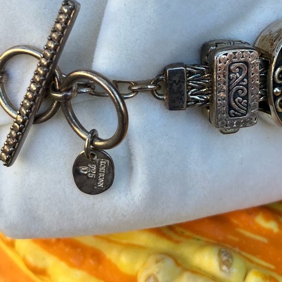 Lori Bonn charm bracelet - Picture 5 of 6